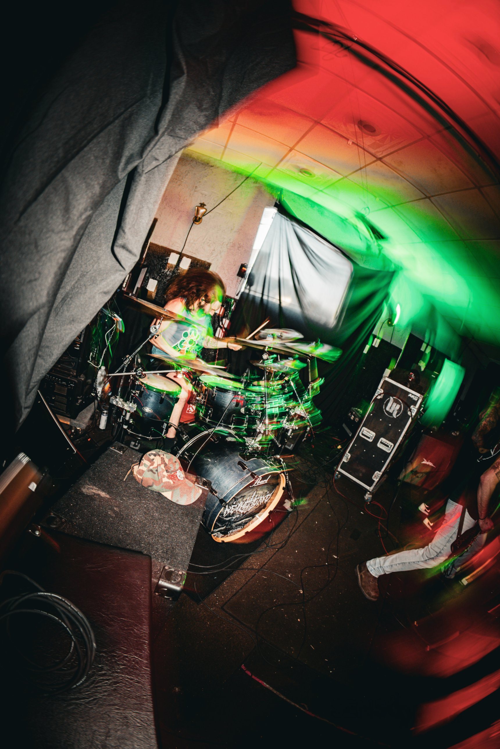 Kyle Wagner, live